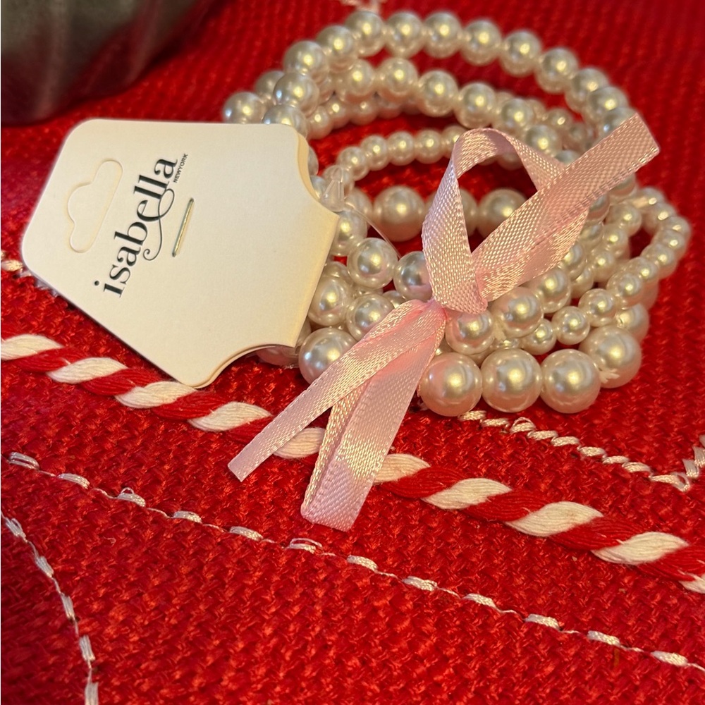 Pink and White Pearl Bracelet